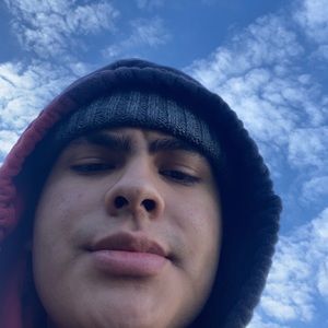 Meet your Posher, Alvaro